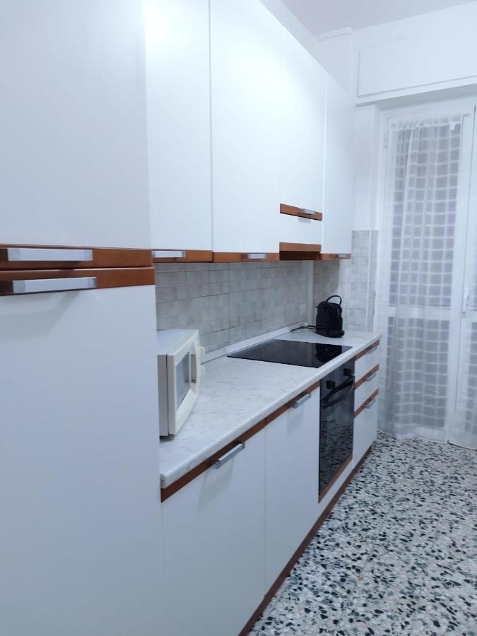 M.Aurelio Red Apartment Милано Екстериор снимка