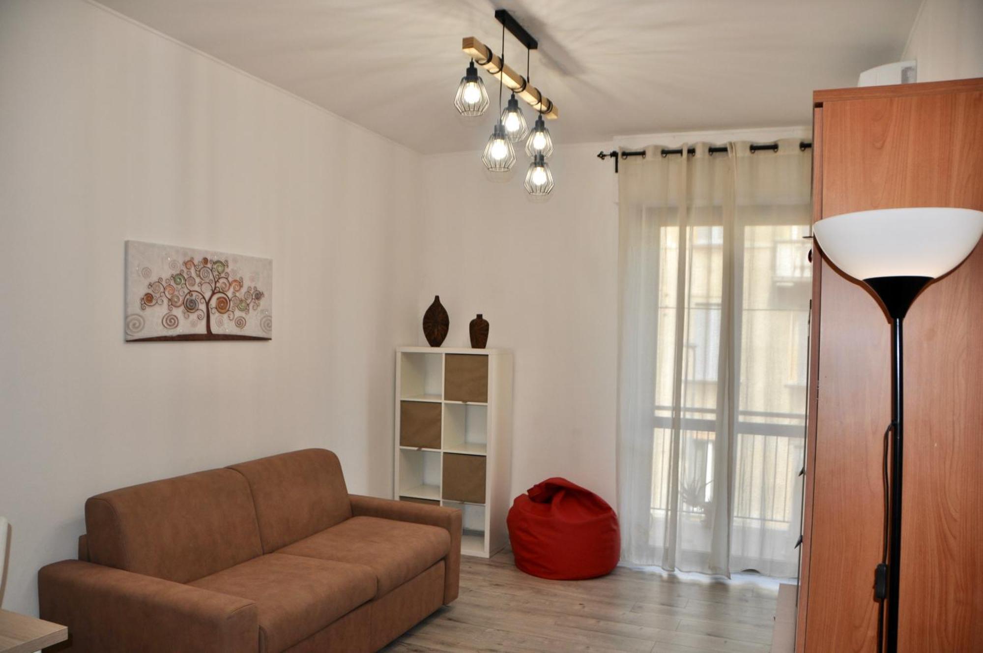 M.Aurelio Red Apartment Милано Екстериор снимка