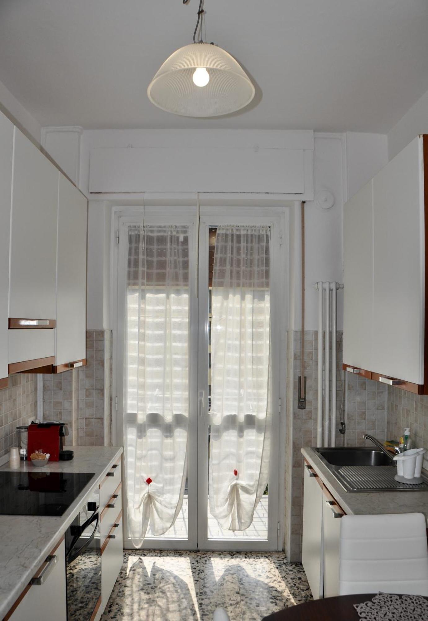 M.Aurelio Red Apartment Милано Екстериор снимка