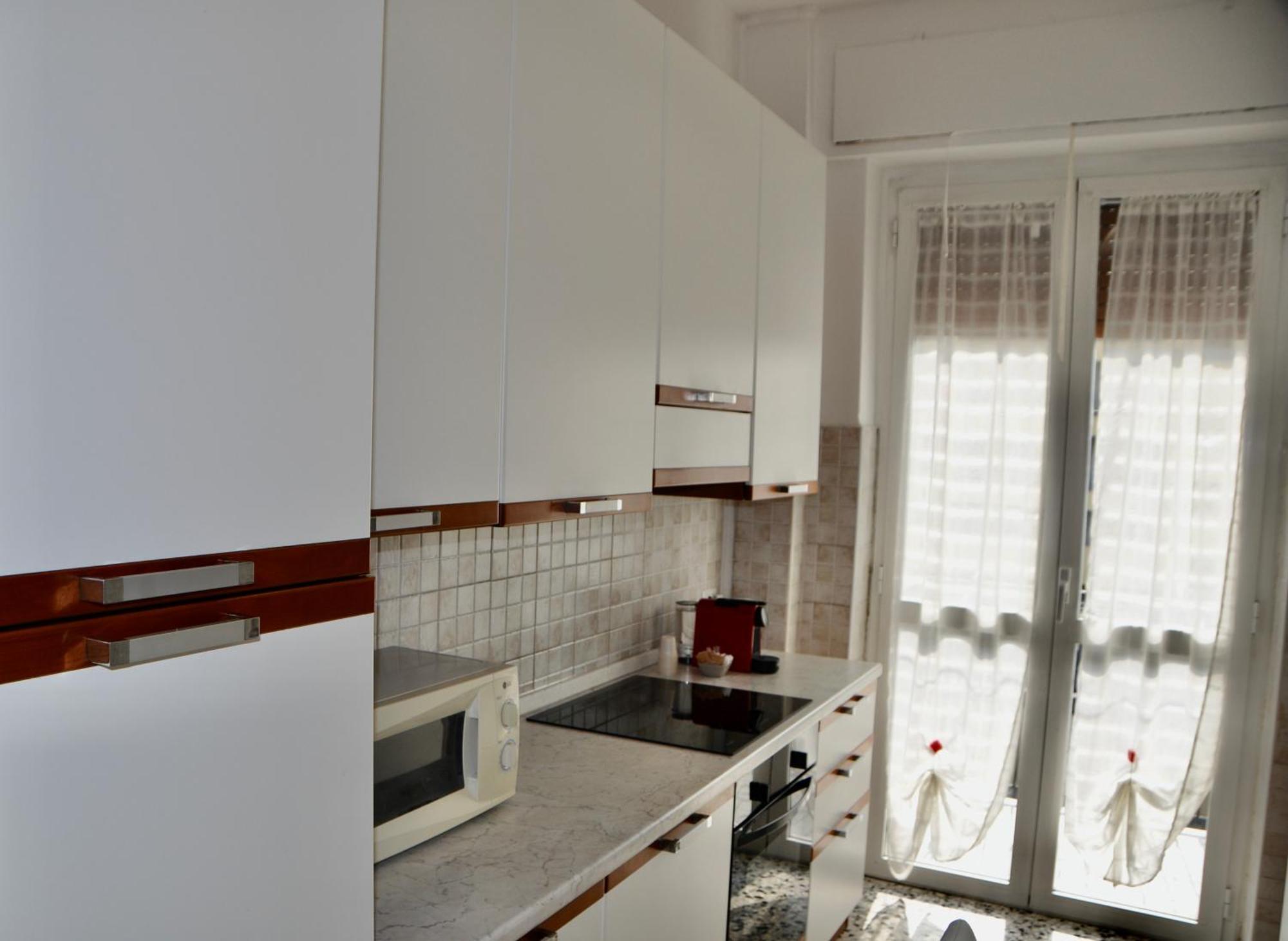 M.Aurelio Red Apartment Милано Екстериор снимка